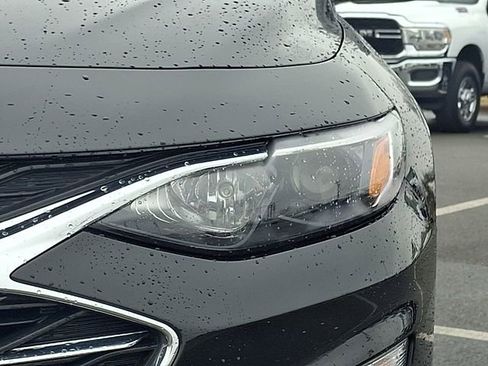 Used 2024 Chevrolet Malibu LT image 9