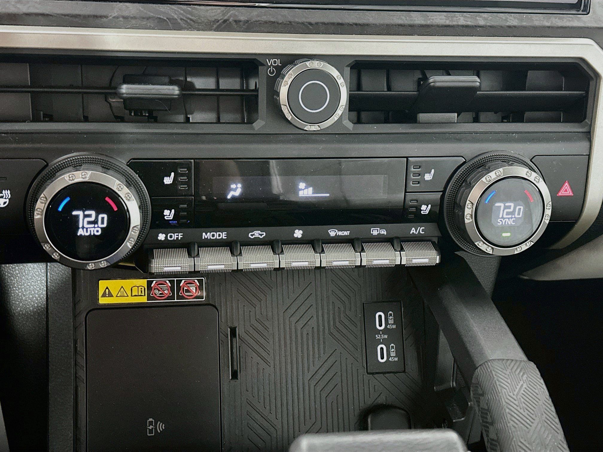 Used 2024 Toyota Tacoma Limited w/ Limited Package (LT) AWD/4WD image 15