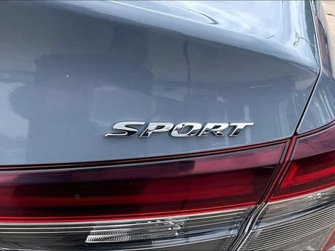 Used 2025 Honda Civic Sport image 23
