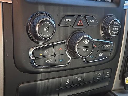 Used 2019 RAM 1500 Lone Star image 24