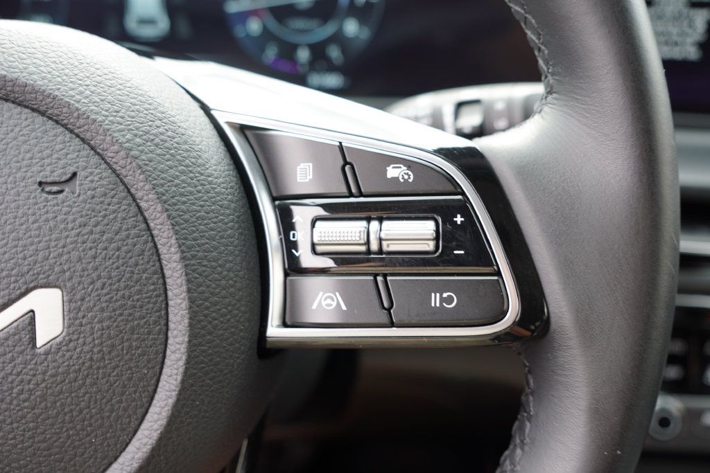 Certified 2024 Kia Seltos S AWD/4WD image 30