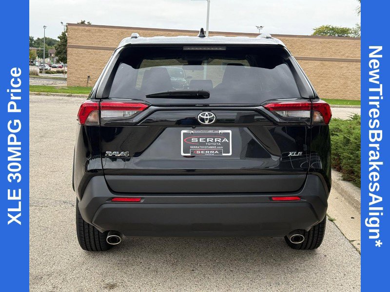 Used 2024 Toyota RAV4 XLE FWD image 4