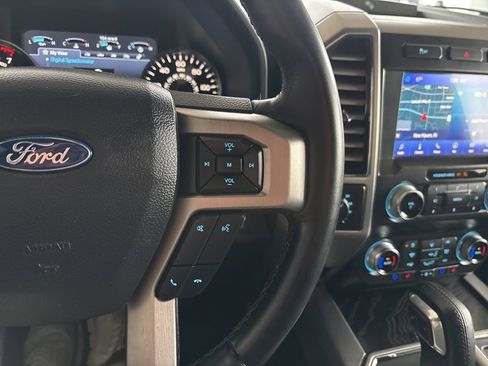 Used 2020 Ford F150 Platinum image 16