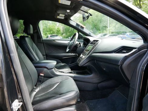 Used 2018 Lincoln MKC Premiere FWD image 8