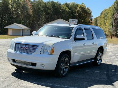 Used 2012 GMC Yukon XL Denali image 8