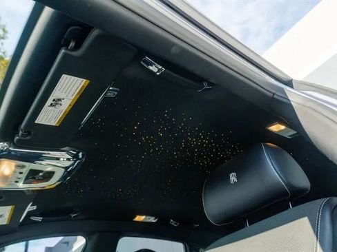 Used 2019 Rolls-Royce Ghost image 13