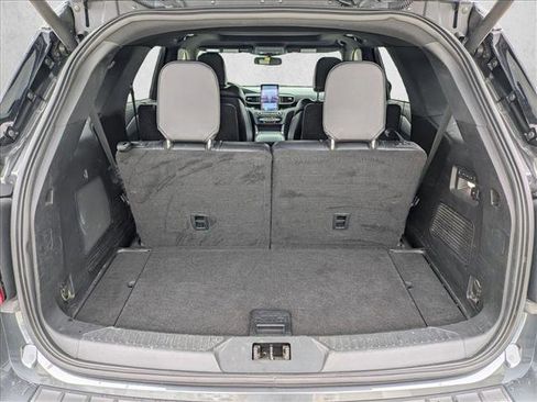 Used 2020 Ford Explorer ST w/ Premium Technology Package image 6