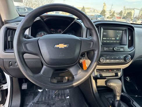 Used 2018 Chevrolet Colorado W/T image 13