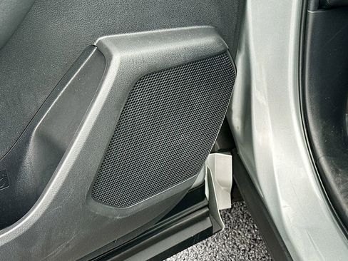 Used 2024 Toyota Highlander LE image 26