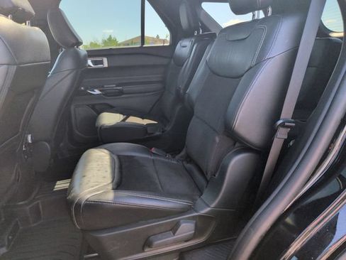 Certified 2023 Ford Explorer ST AWD/4WD image 43