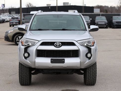 Used 2014 Toyota 4Runner SR5 image 5