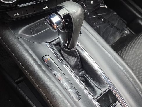 Used 2019 Honda HR-V Sport image 28