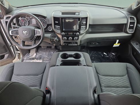 New 2026 RAM 1500 Express AWD/4WD image 27