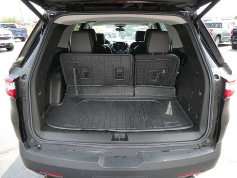 Certified 2021 Chevrolet Traverse LT AWD/4WD image 17