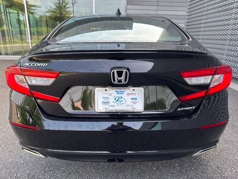 Used 2021 Honda Accord Sport image 4