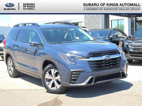 Certified 2023 Subaru Ascent Premium w/ Convenience Package AWD/4WD image 1