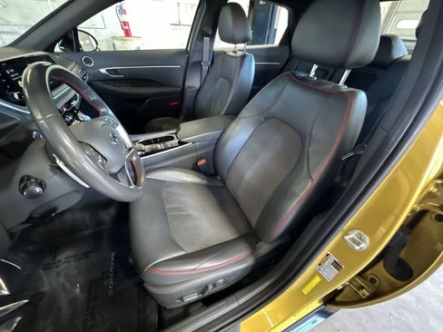 Used 2020 Hyundai Sonata SEL Plus w/ Tech Package image 11