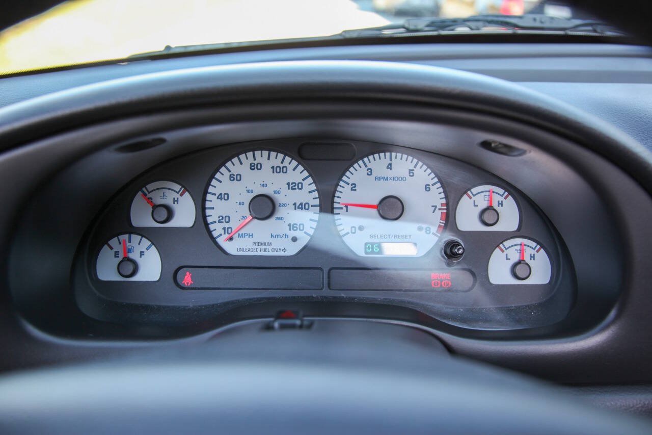Used 1999 Ford Mustang Cobra RWD image 31
