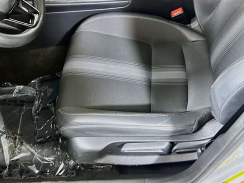 Used 2023 Honda Civic Sport image 18