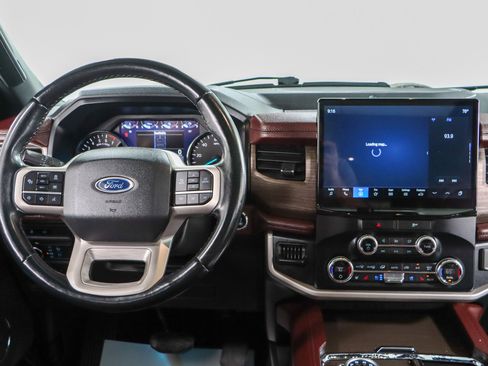 Used 2022 Ford Expedition Max Limited RWD image 18