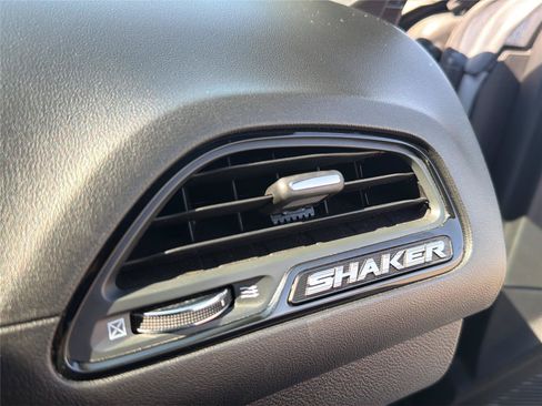 Used 2021 Dodge Challenger R/T Scat Pack RWD image 22