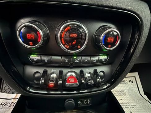 Used 2017 MINI Cooper Clubman S image 13