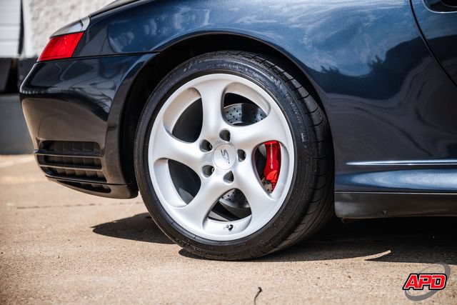 Used 2005 Porsche 911 Carrera 4S AWD/4WD image 39