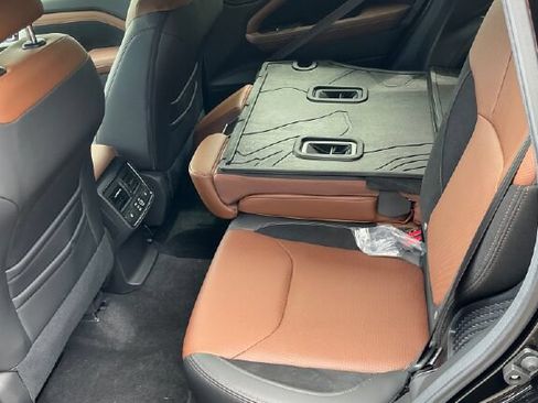 New 2026 Subaru Forester Touring AWD/4WD image 11