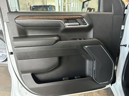 Certified 2023 GMC Sierra 1500 Elevation w/ X31 Off-Road Package image 22