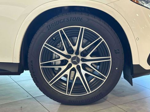 Used 2025 Mercedes-Benz GLC 43 AMG 4MATIC image 6