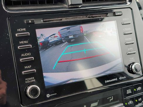 Used 2020 Toyota Prius Prime LE image 21