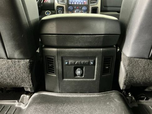 Used 2018 RAM 2500 Laramie w/ Cold Weather Group AWD/4WD image 27