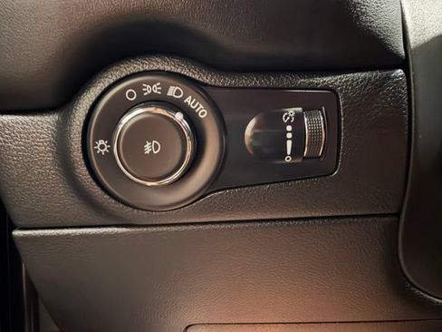 Used 2022 Dodge Durango Citadel RWD image 40