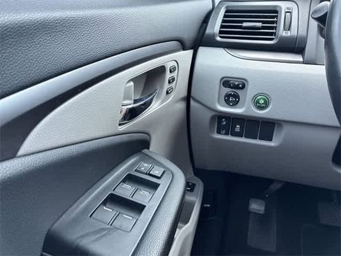 Used 2022 Honda Pilot Special Edition image 40