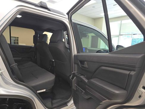 Certified 2026 Toyota 4Runner SR5 AWD/4WD image 26