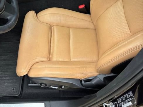 Used 2023 Volvo XC60 B5 Ultimate w/ Climate Package FWD image 26