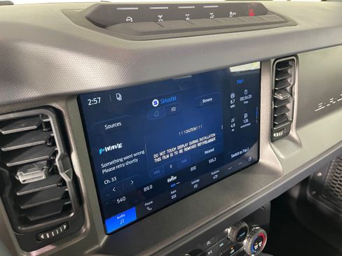 New 2026 Ford Bronco Badlands w/ Sasquatch Package AWD/4WD image 5