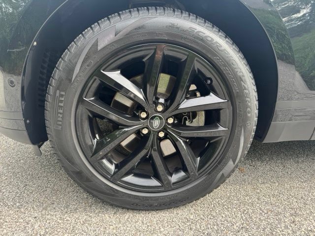 Certified 2024 Land Rover Range Rover Velar S AWD/4WD image 2