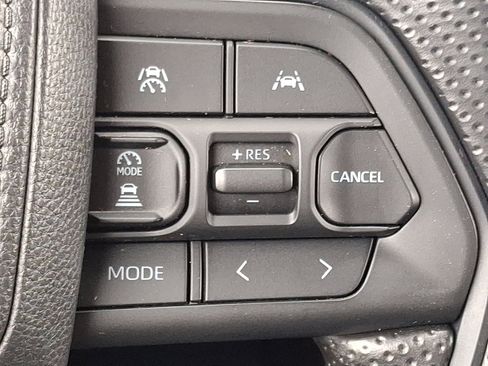 Used 2025 Toyota Tacoma SR image 22