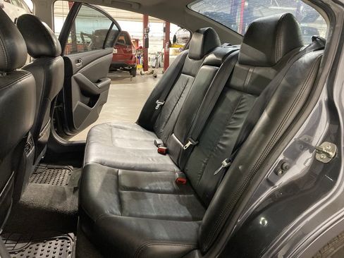 Used 2012 Nissan Altima 3.5 SR w/ Sport Pkg image 10