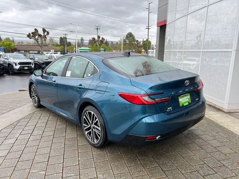 New 2026 Toyota Camry XLE image 3