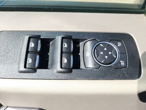 Used 2019 Ford F150 XLT image 18