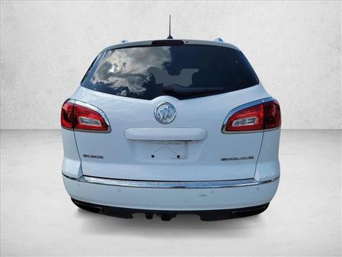 Used 2016 Buick Enclave Leather FWD image 6