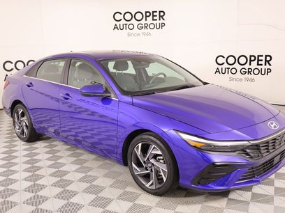 Certified 2025 Hyundai Elantra SEL