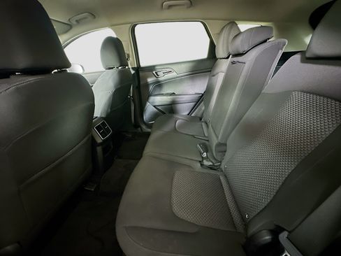 Used 2025 Kia Sportage LX FWD image 26