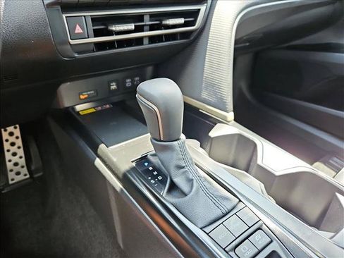 Used 2026 Toyota Camry SE w/ Convenience Package FWD image 12