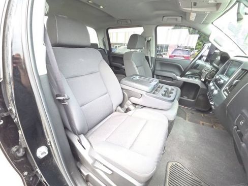 Used 2019 Chevrolet Silverado 2500 LT w/ Midnight Edition AWD/4WD image 24