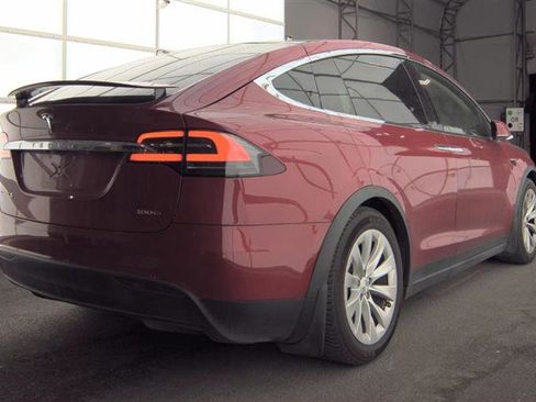 Used 2017 Tesla Model X 100D image 8
