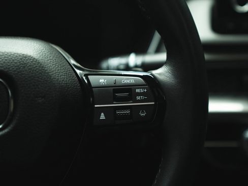 Used 2025 Acura Integra image 33