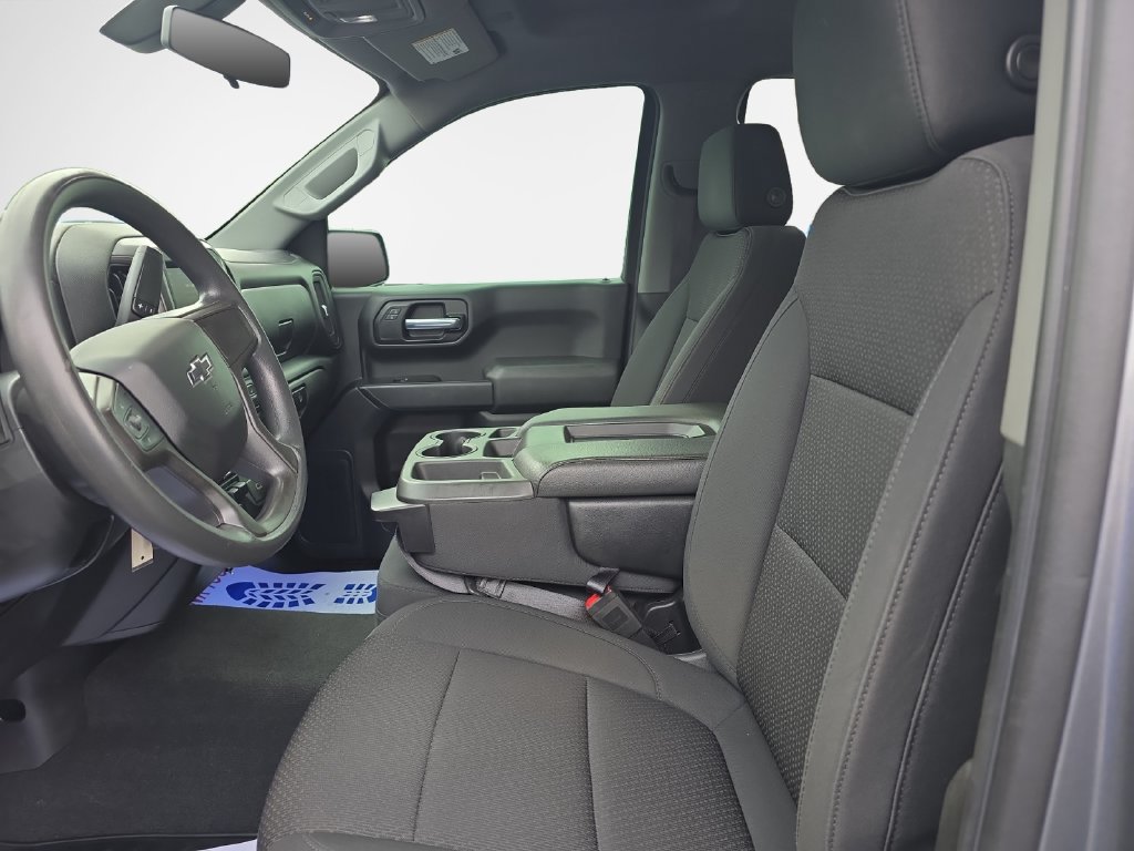 Used 2020 Chevrolet Silverado 1500 Custom Trail Boss w/ Custom Convenience Package AWD/4WD image 12